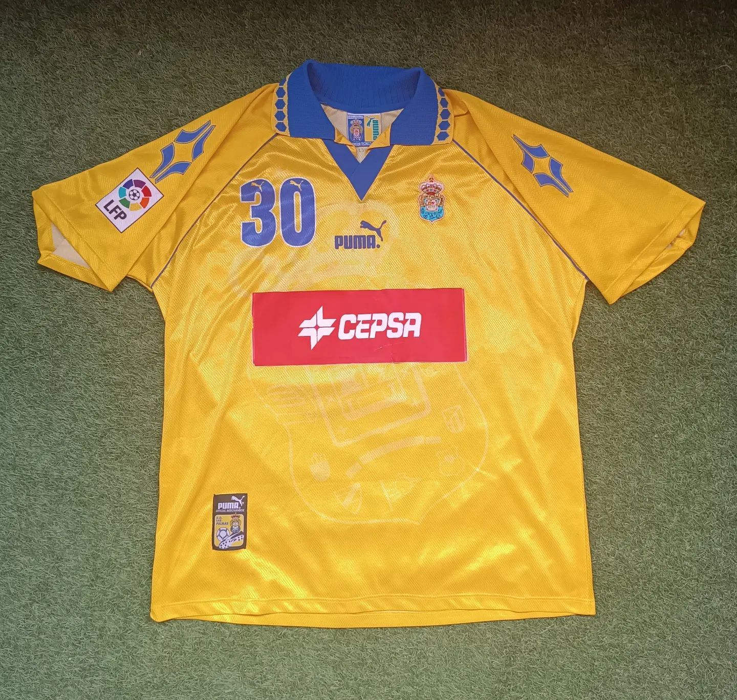 UD Las Palmas 1997-98 Home 2 Kit