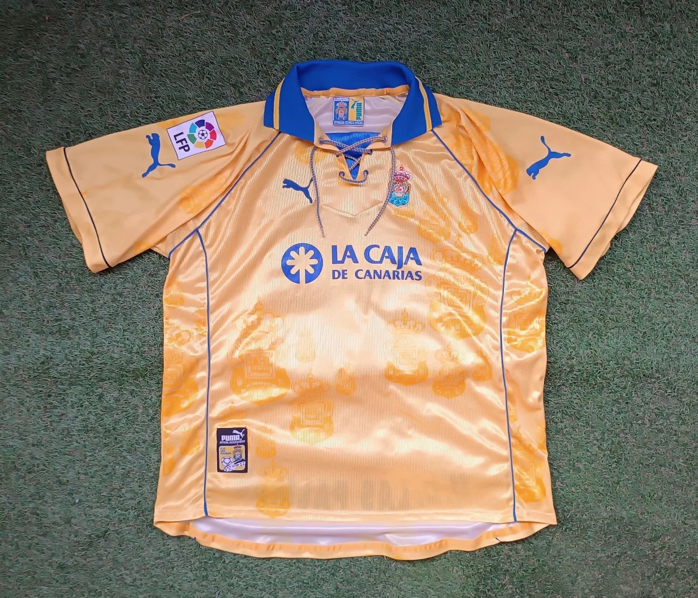 UD Las Palmas 1998-99 Home Kit