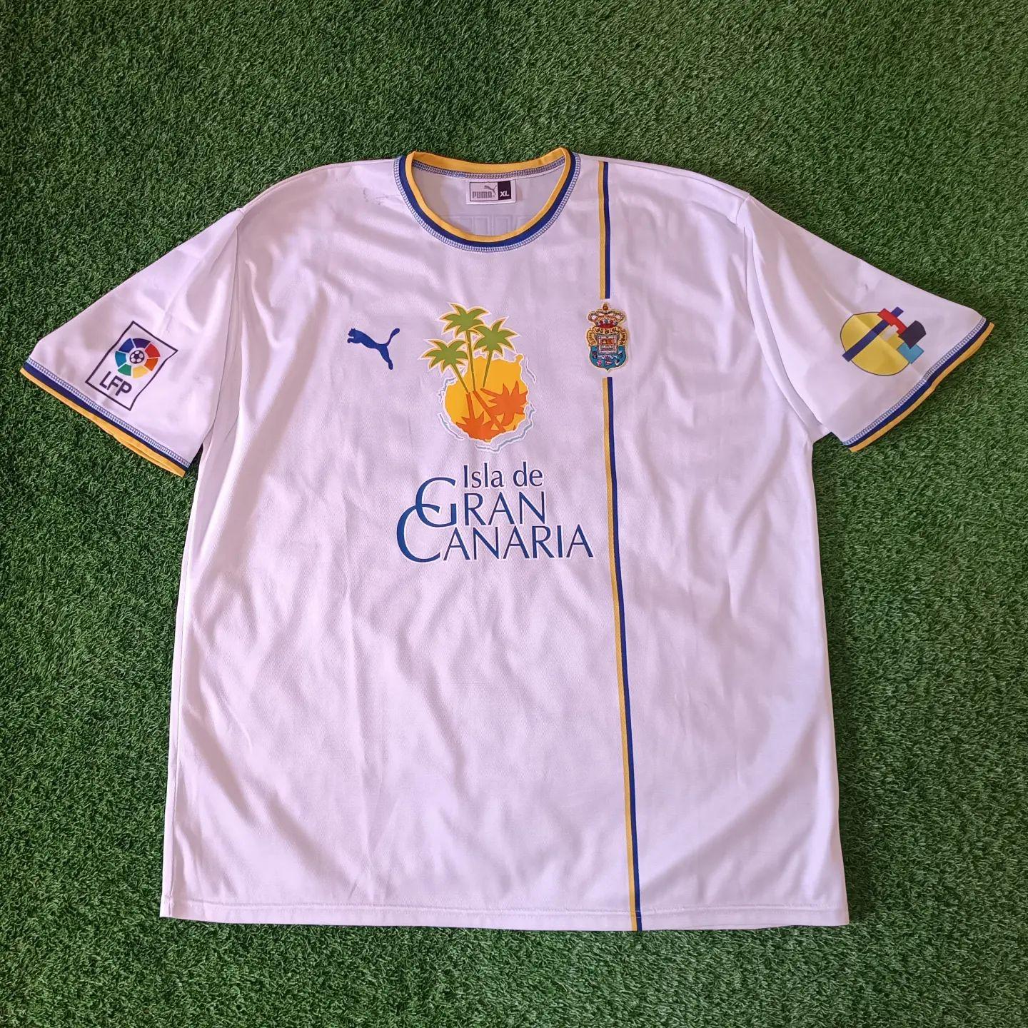 UD Las Palmas 2003-04 Away Kit