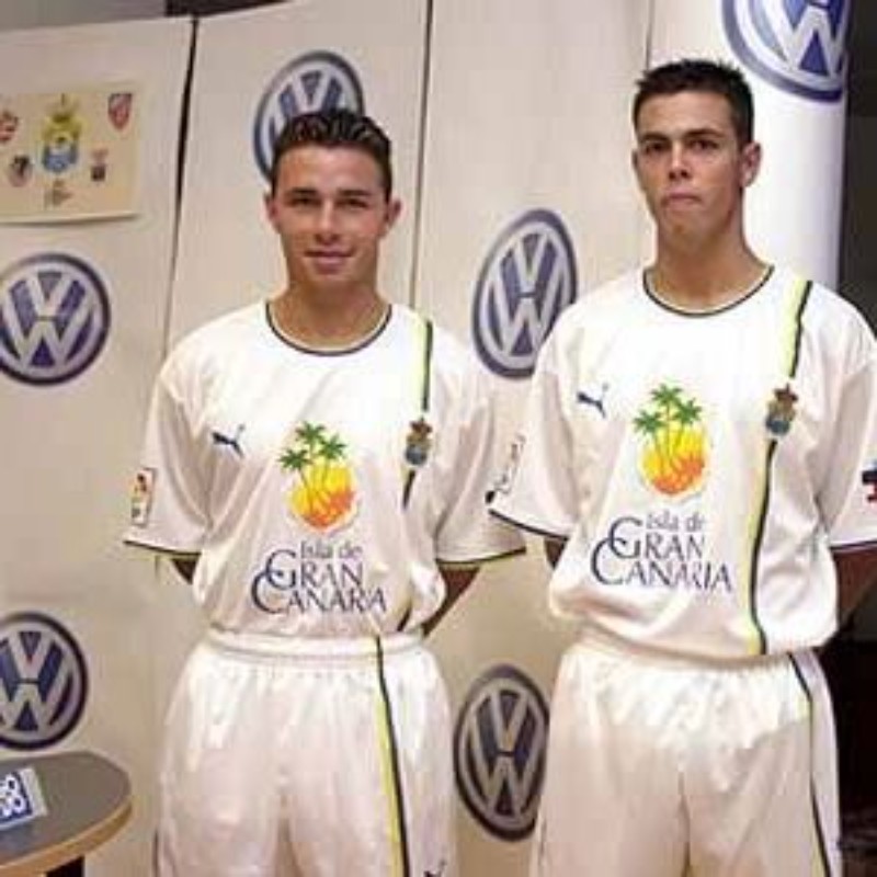 UD Las Palmas 2003-04 Away Kit