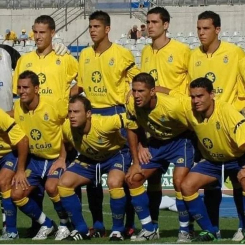 UD Las Palmas 2005-06 Home Kit