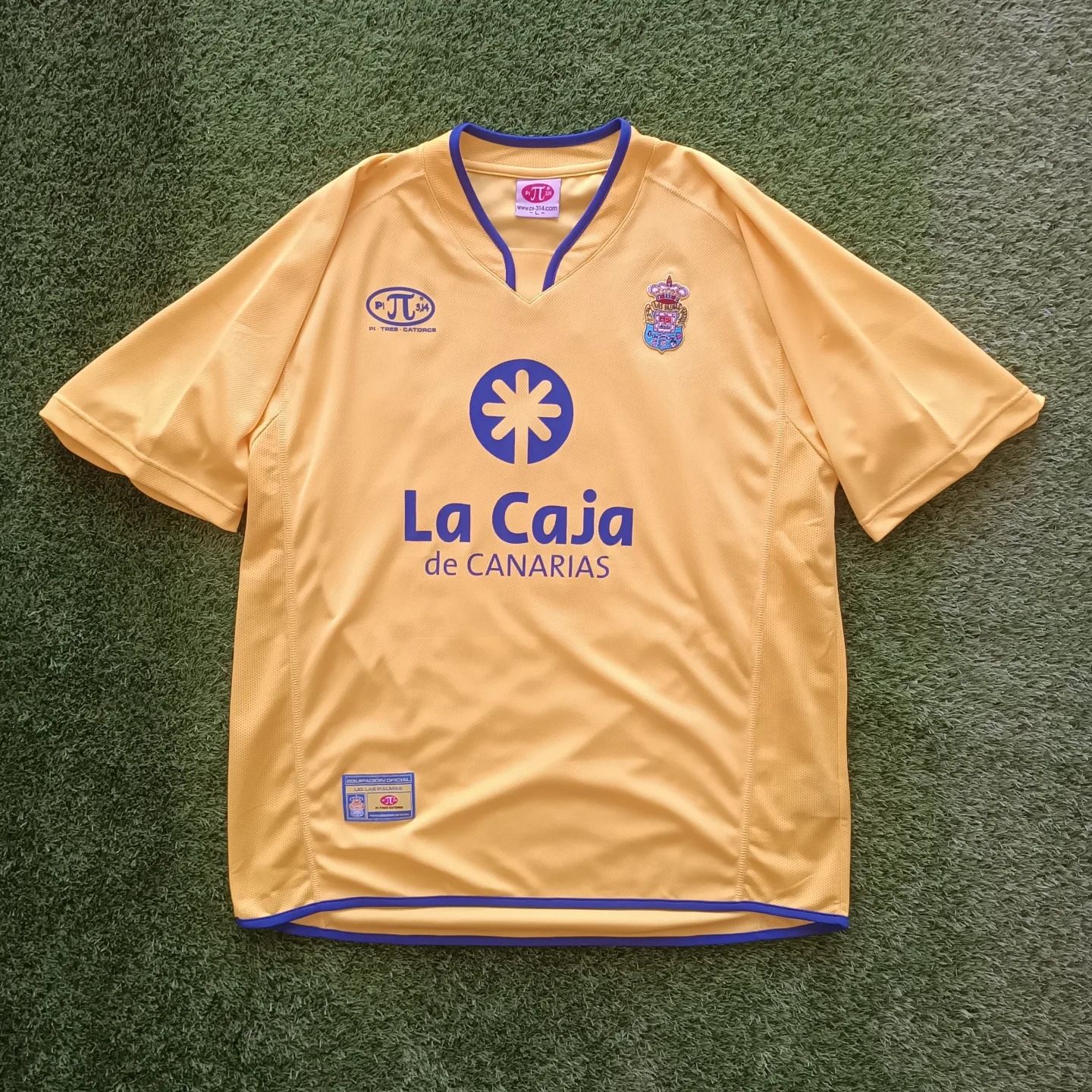 UD Las Palmas 2005-06 Home Kit