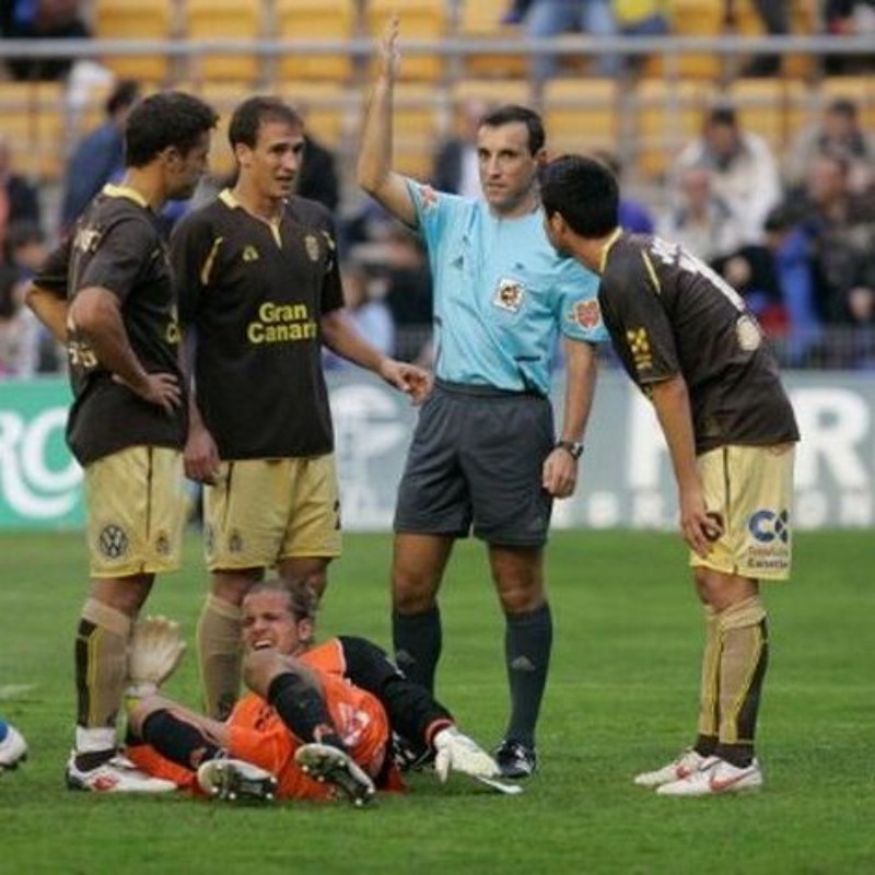 UD Las Palmas 2009-10 Away Kit