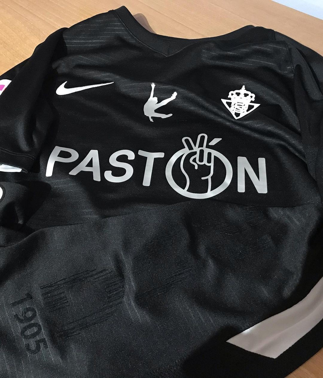 Sporting Gijón 2018-19 Third Kit