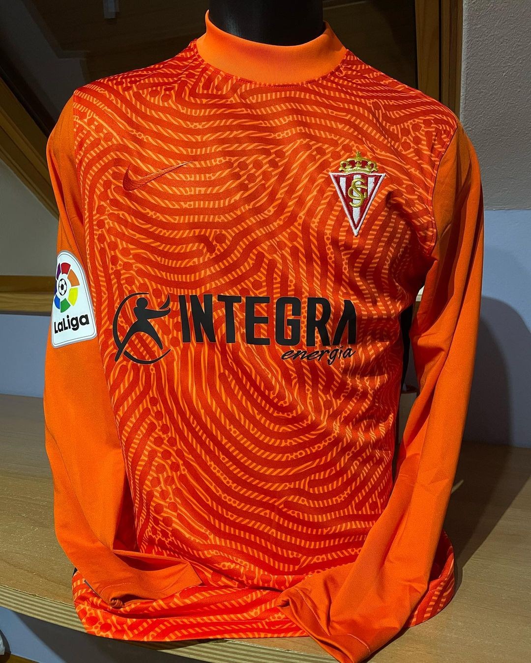 Sporting Gijón 2021-22 GK 2 Kit