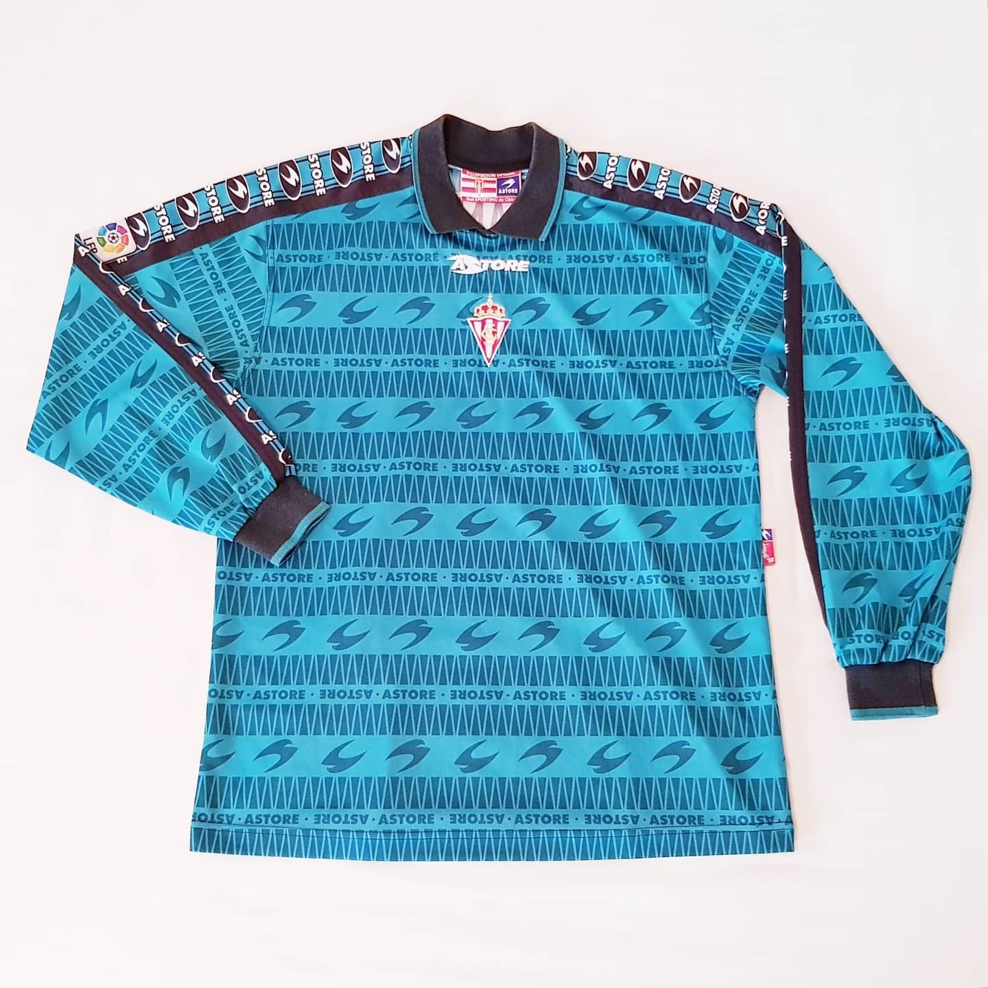 Sporting Gijón 1998-99 GK 2 Kit