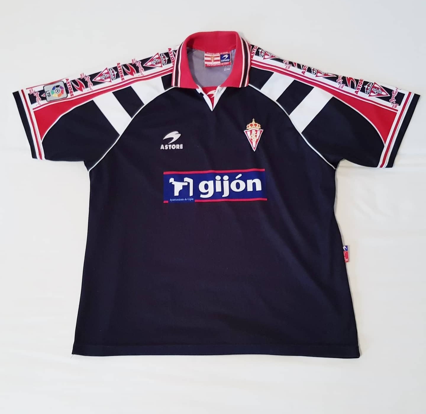 Sporting Gijón 1999-00 Away Kit