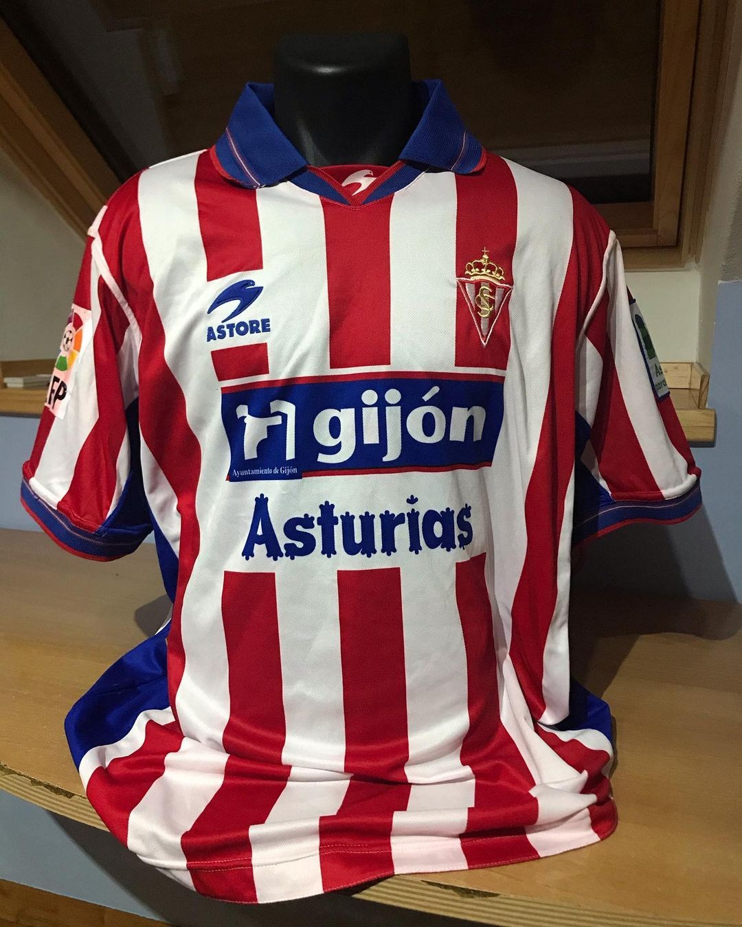 Sporting Gijón 2003-04 Home Kit