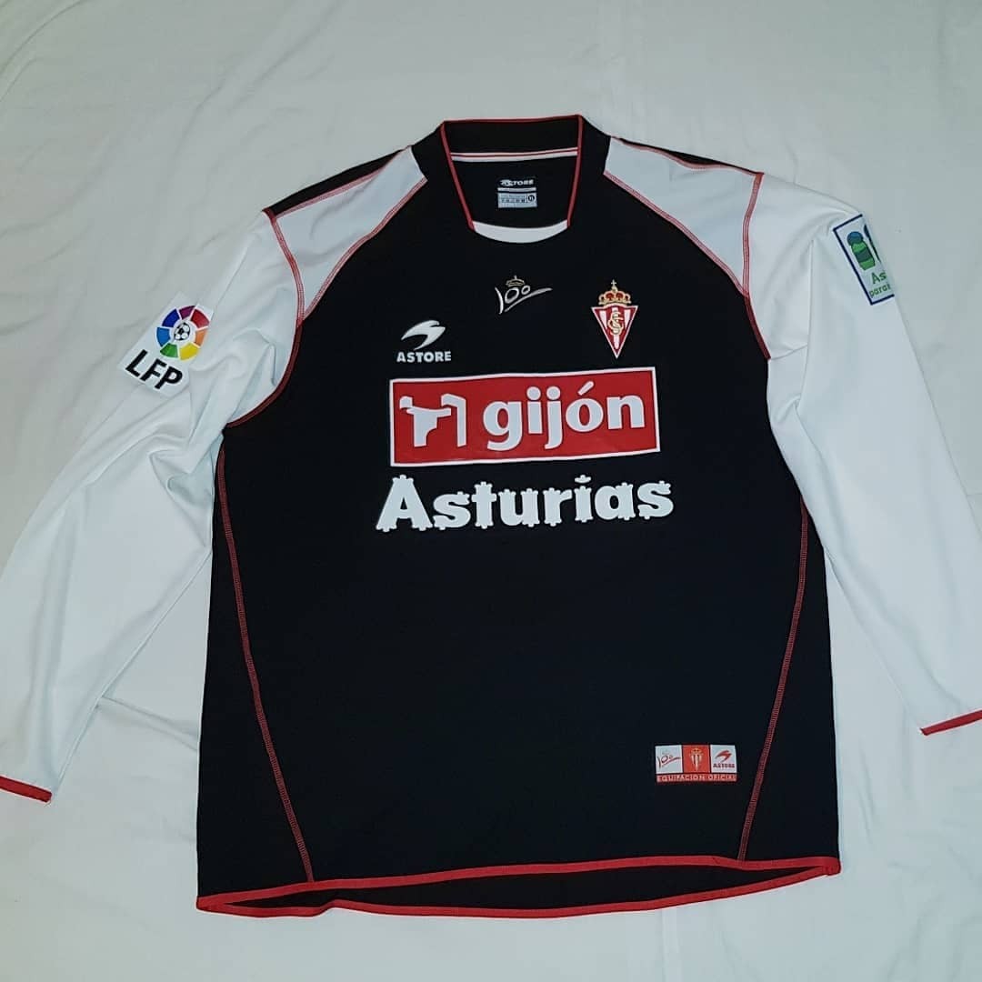Sporting Gijón 2004-05 Third Kit