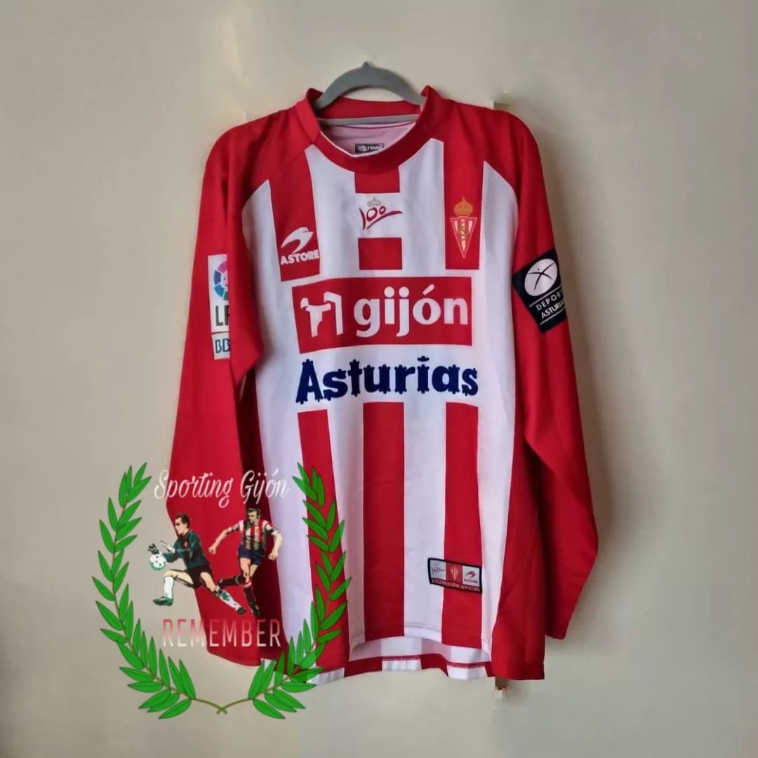 Sporting Gijón 2005-06 Home Kit