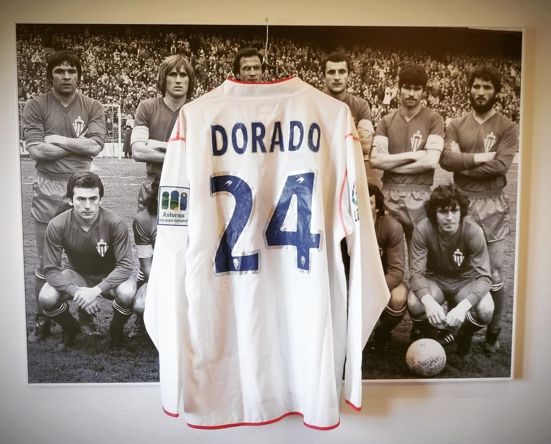 Sporting Gijón 2005-06 Away Kit