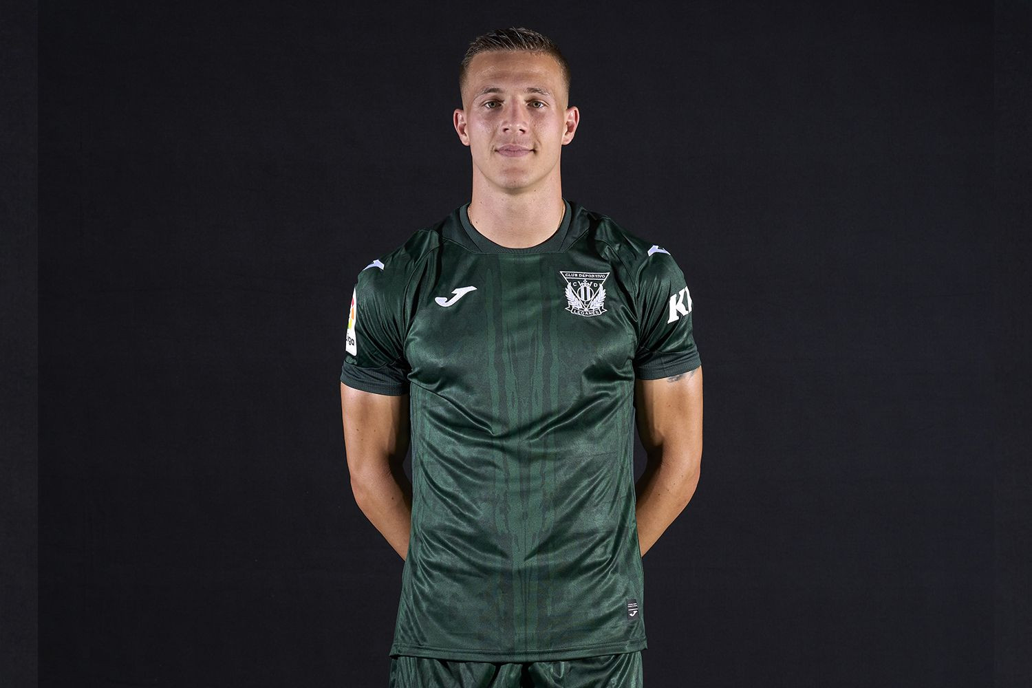 CD Leganés 2021-22 Away Kit