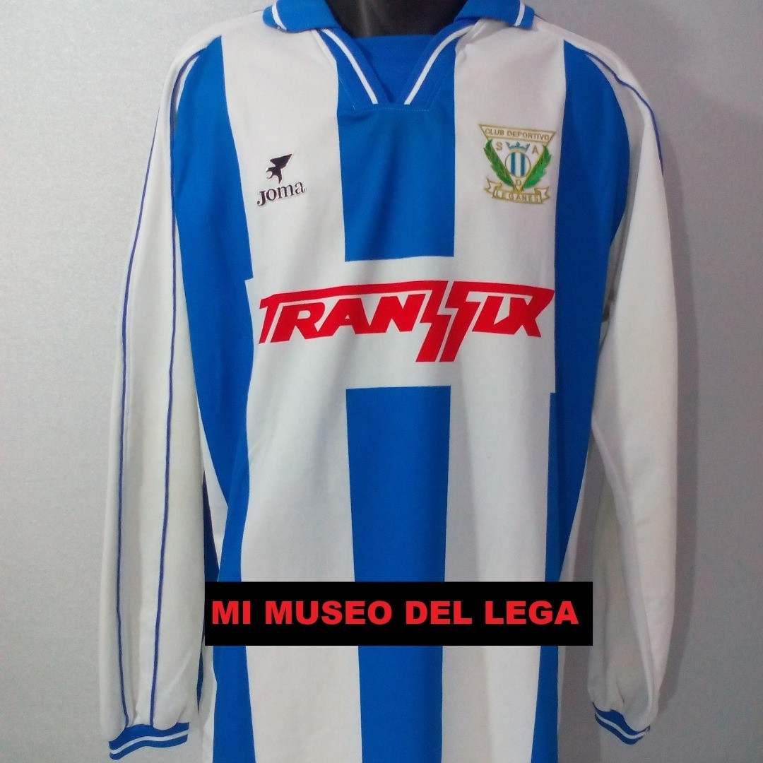 CD Leganés 2000-01 Home Kit