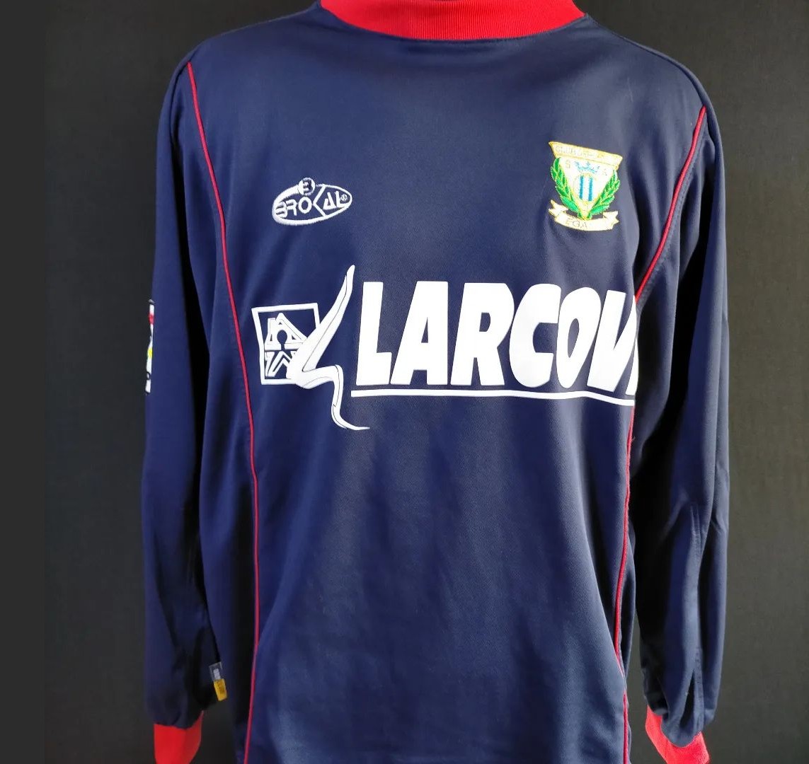 CD Leganés 2002-03 Away 2 Kit