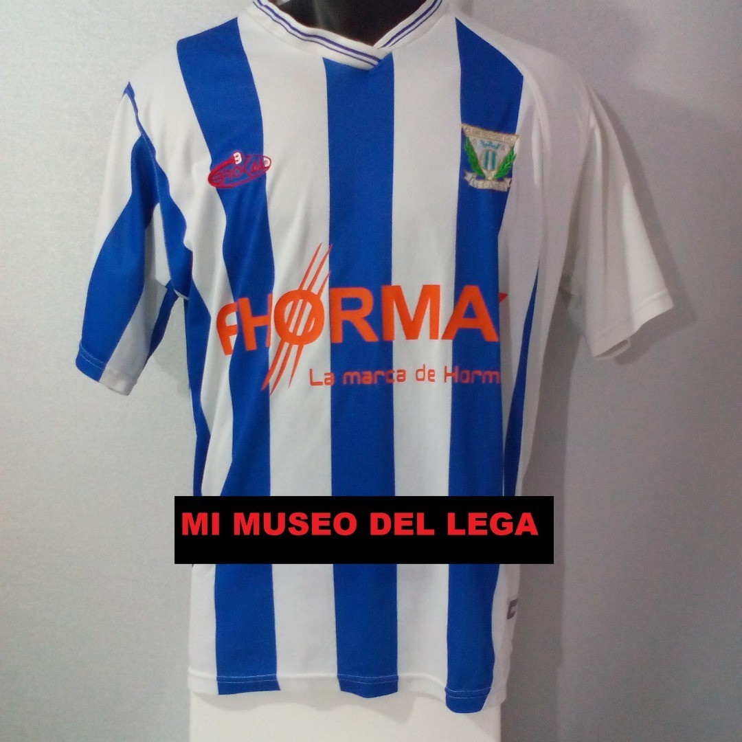 CD Leganés 2004-05 Home 2 Kit