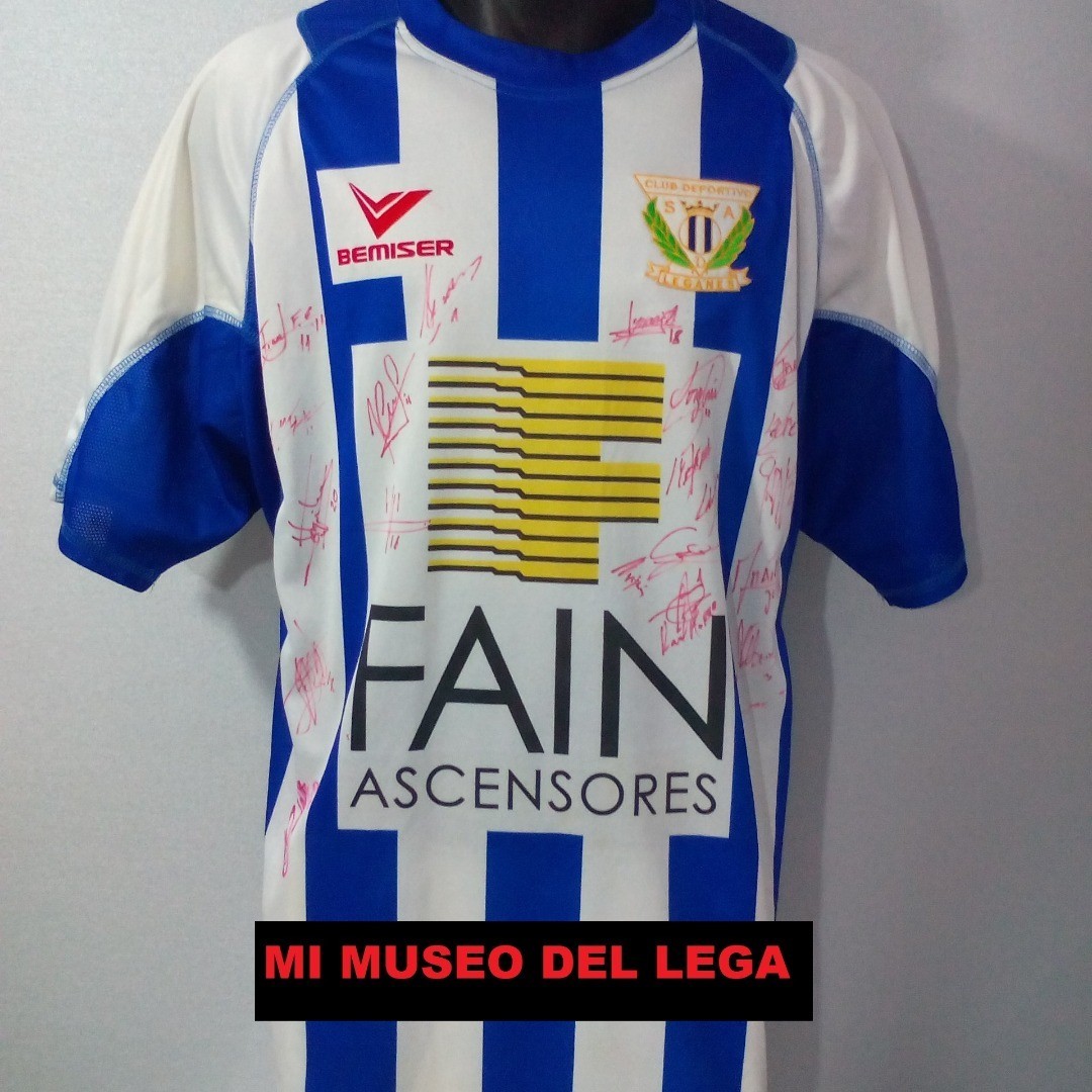 CD Leganés 2005-06 Home Kit