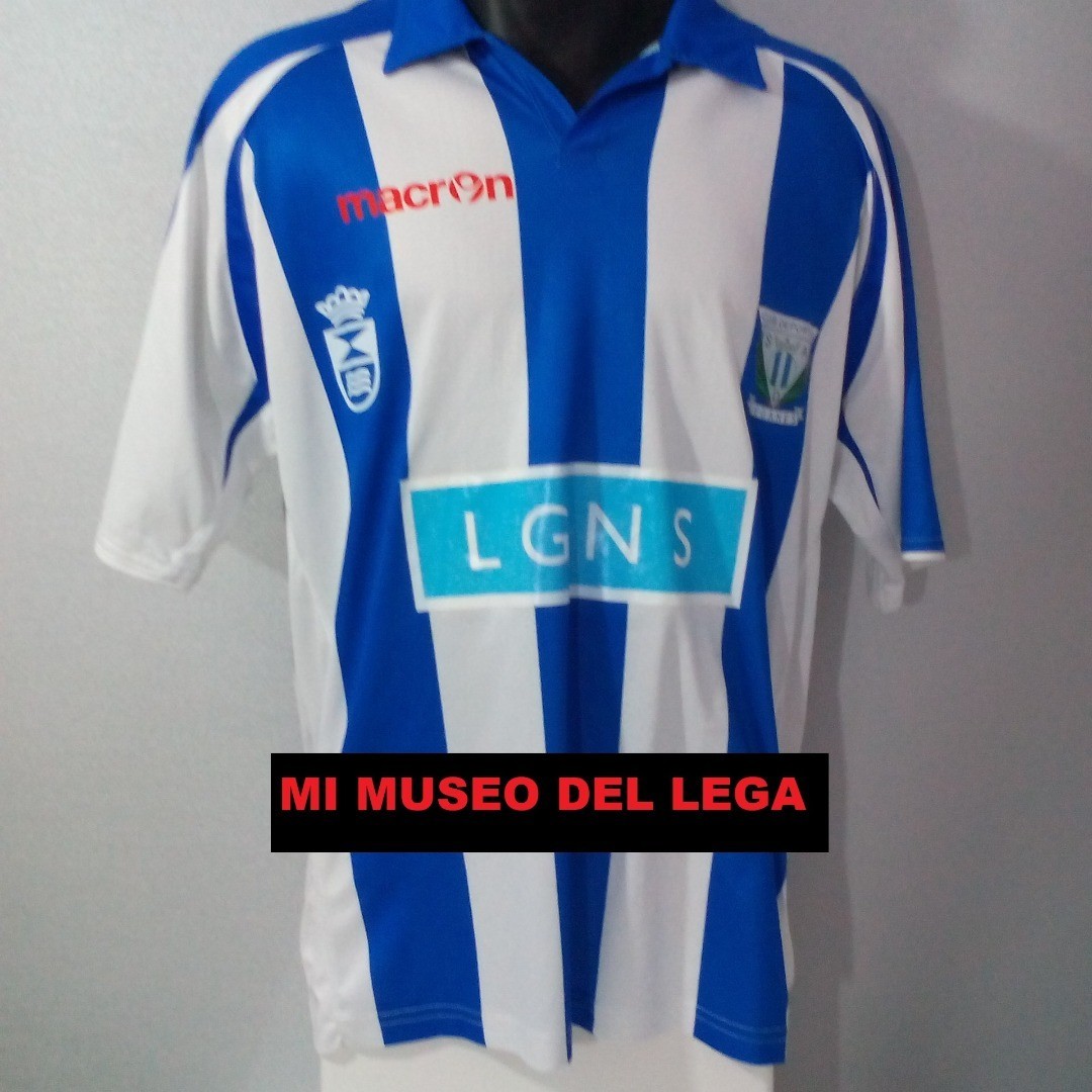 CD Leganés 2009-10 Home 2 Kit