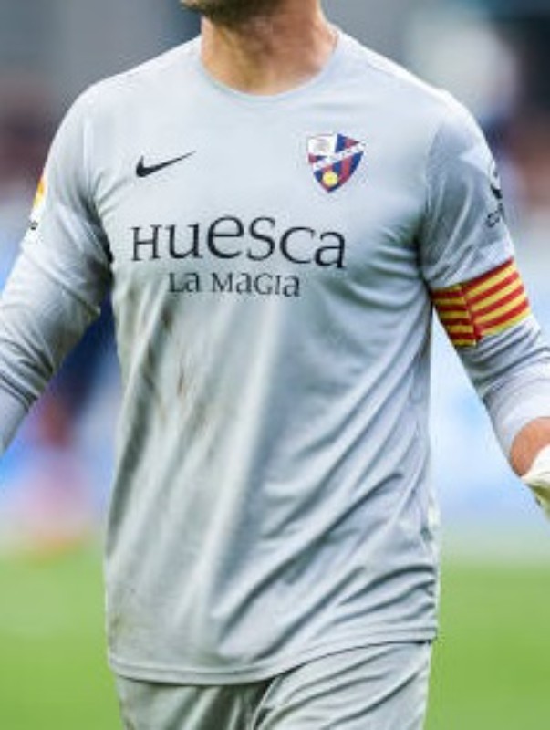 SD Huesca 2021-22 GK Kit