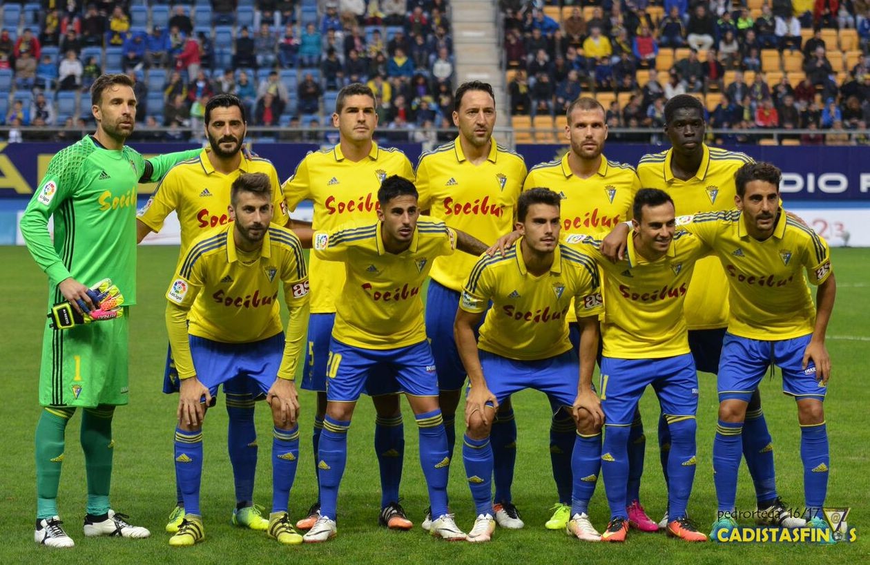 Cádiz CF 2016-17 GK 3 Kit