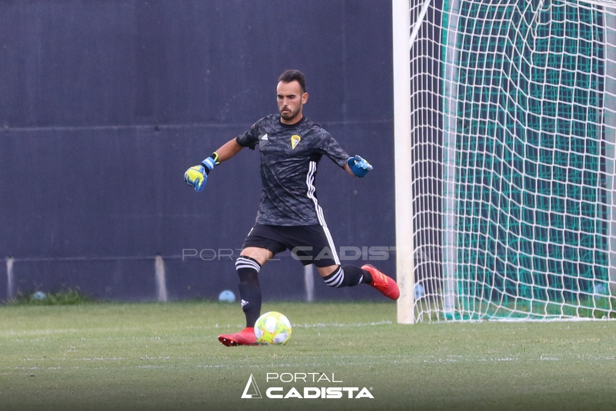 Cádiz CF 2019-20 GK 3 Kit