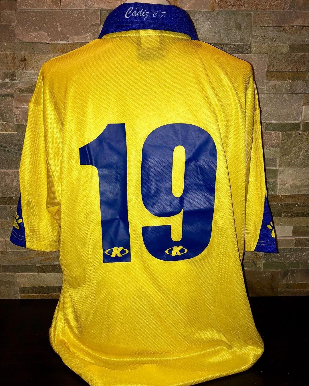 Cádiz CF 1999-00 Home Kit