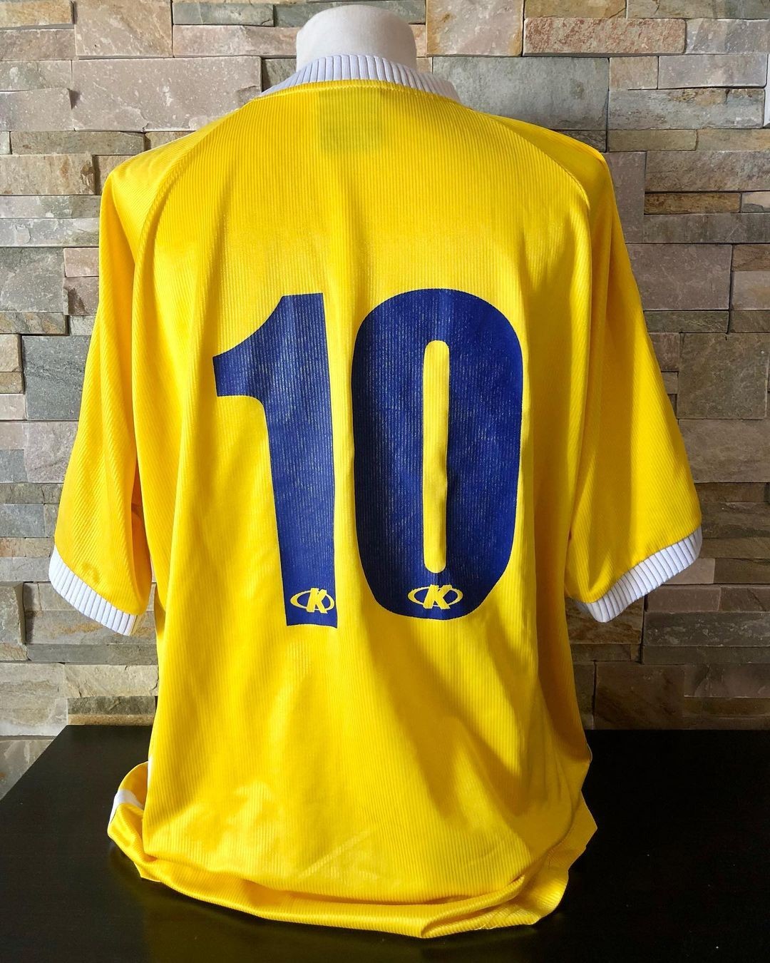 Cádiz CF 2001-02 Home Kit