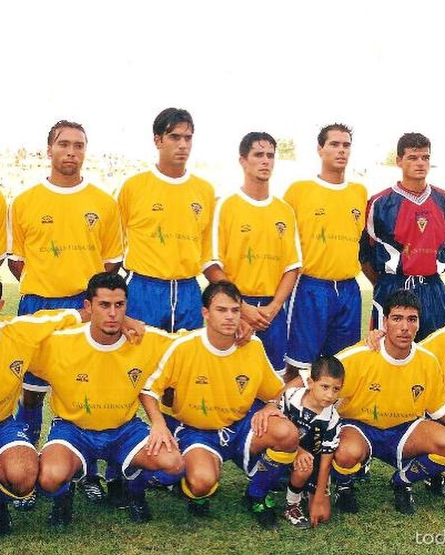 Cádiz CF 2001-02 Home Kit