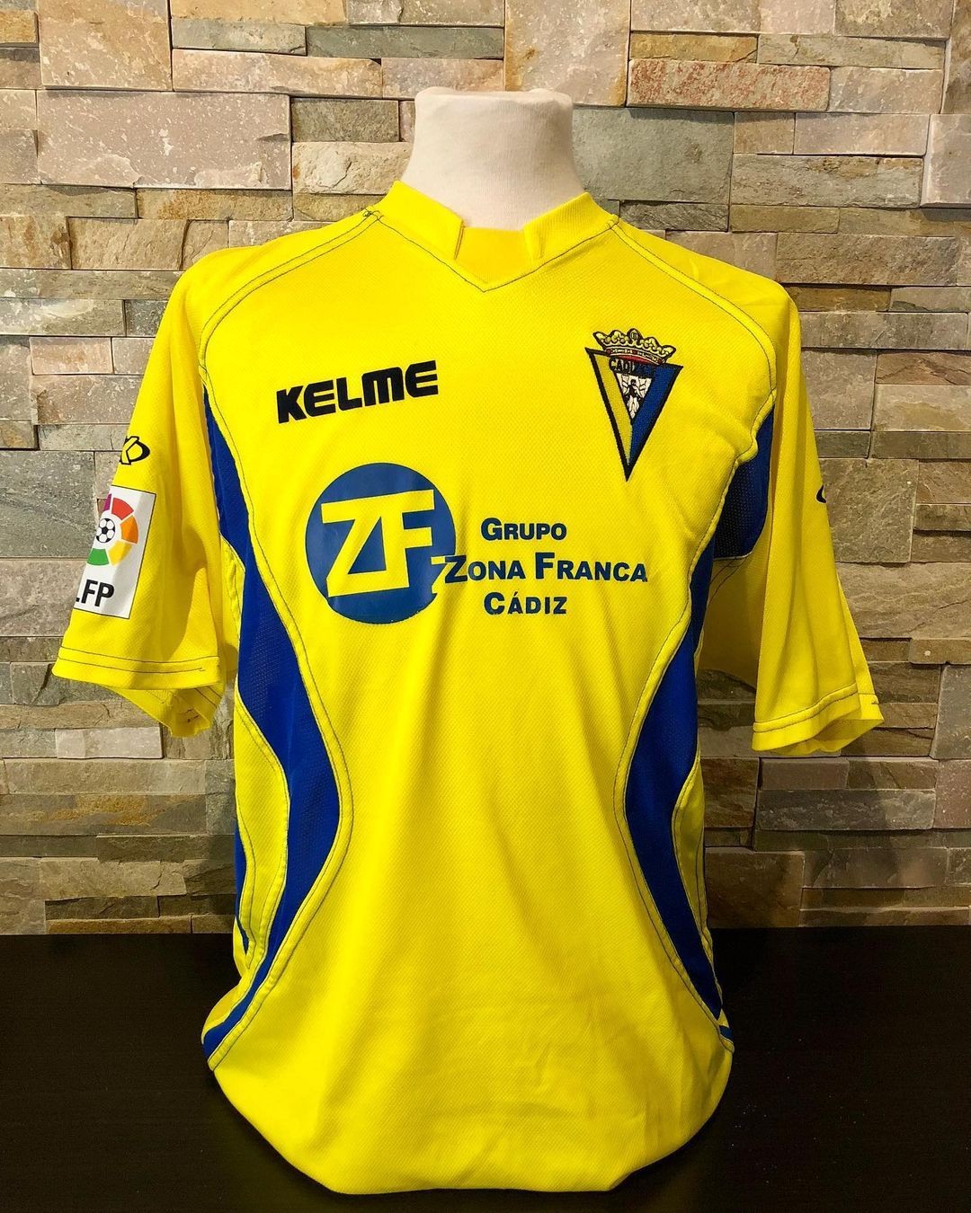 Cádiz CF 2003-04 Home Kit