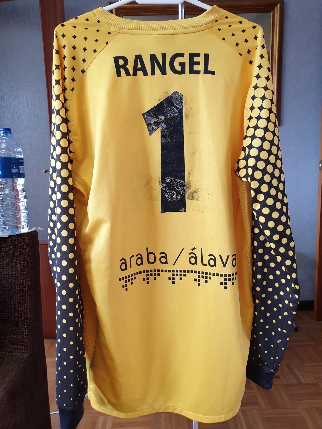 Deportivo Alavés 2011-12 GK 1 Kit