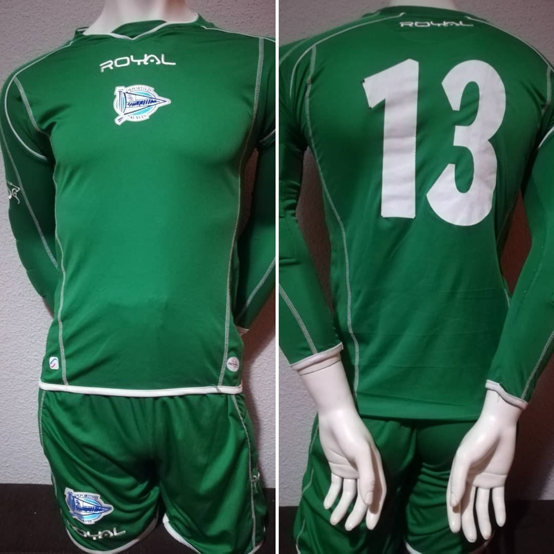 Deportivo Alavés 2012-13 GK 2 Kit