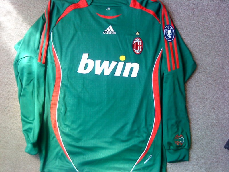 AC Milan 2008-09 GK 3 Kit