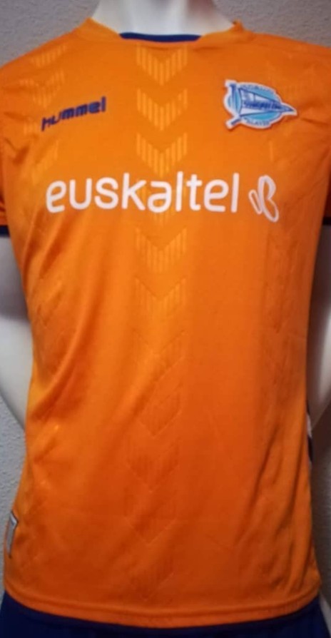 Deportivo Alavés 2014-15 Away Kit