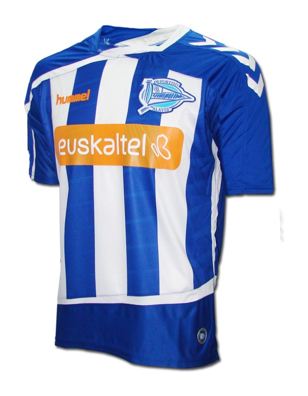 Deportivo Alavés 2015-16 Home Kit