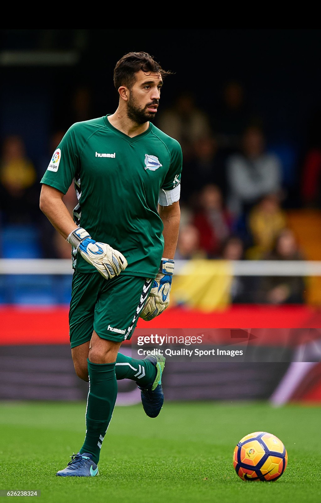 Deportivo Alavés 2016-17 GK 3 Kit