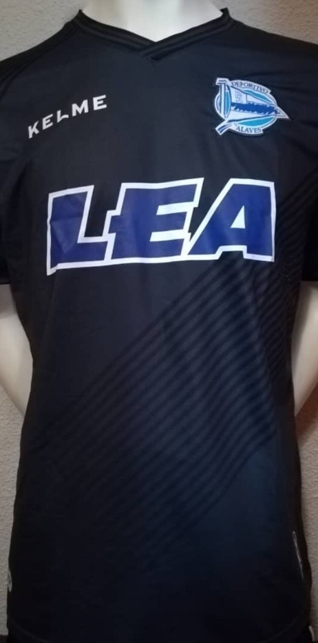Deportivo Alavés 2017-18 GK 4 Kit