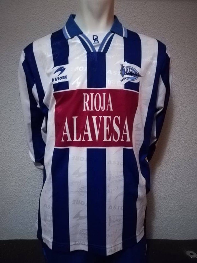 Deportivo Alavés 1995-96 Home Kit