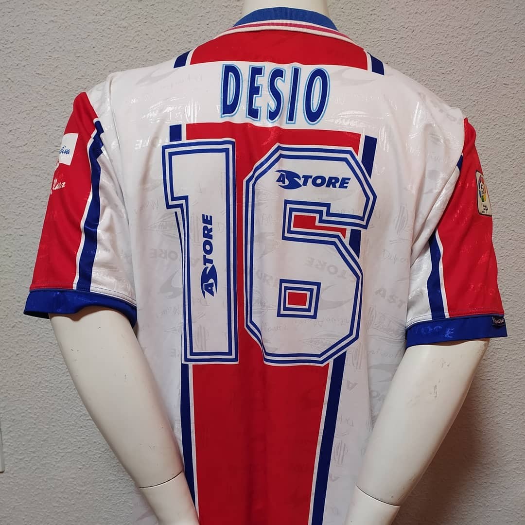 Deportivo Alavés 1997-98 Away Kit