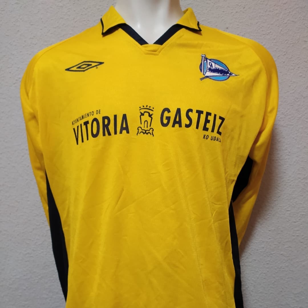 Deportivo Alavés 2003-04 Away Kit