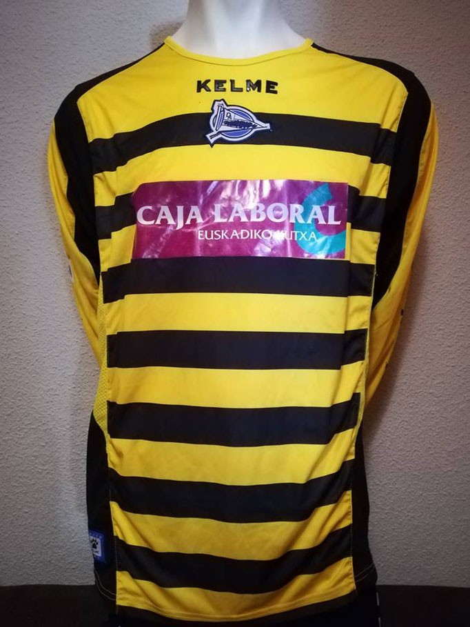 Deportivo Alavés 2006-07 Away V2 Kit