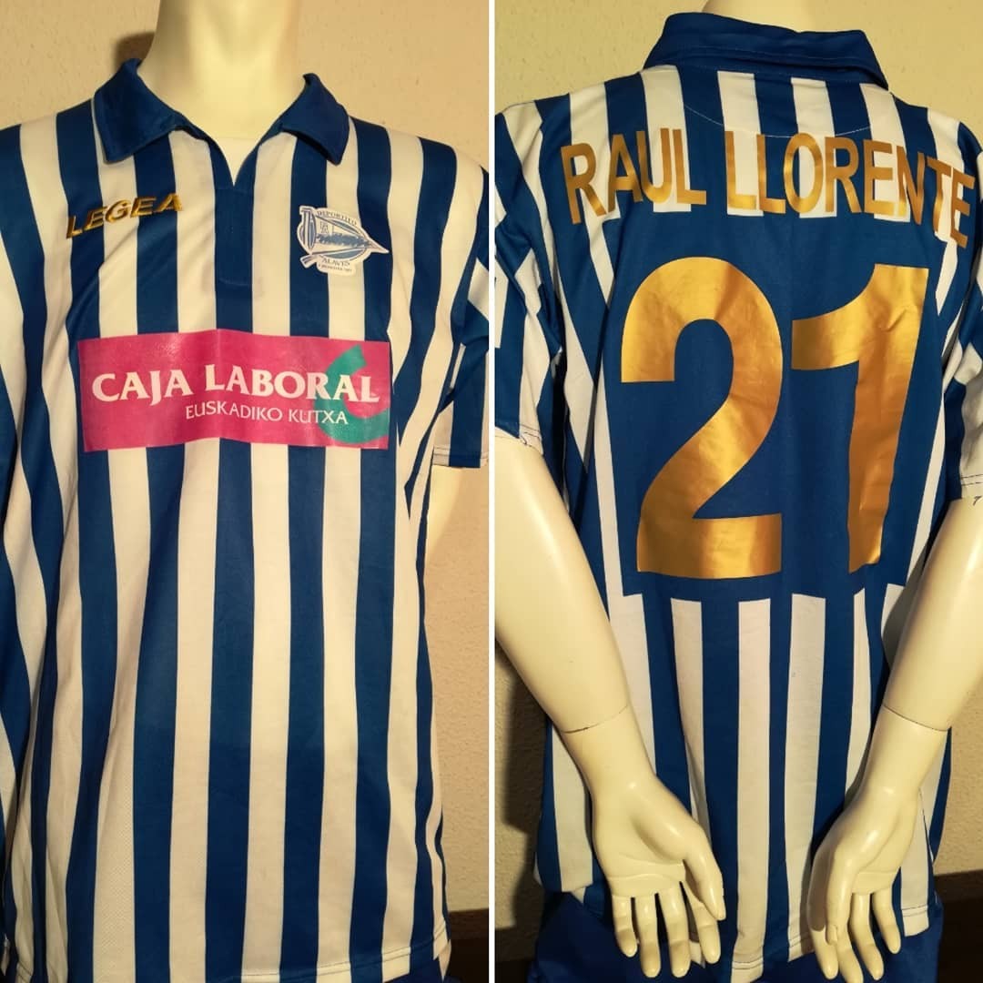 Deportivo Alavés 2007-08 Home Kit