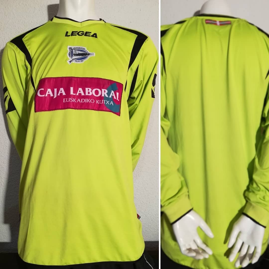 Deportivo Alavés 2008-09 GK 2 Kit