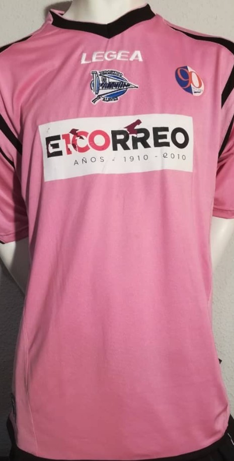 Deportivo Alavés 2010-11 Away Kit