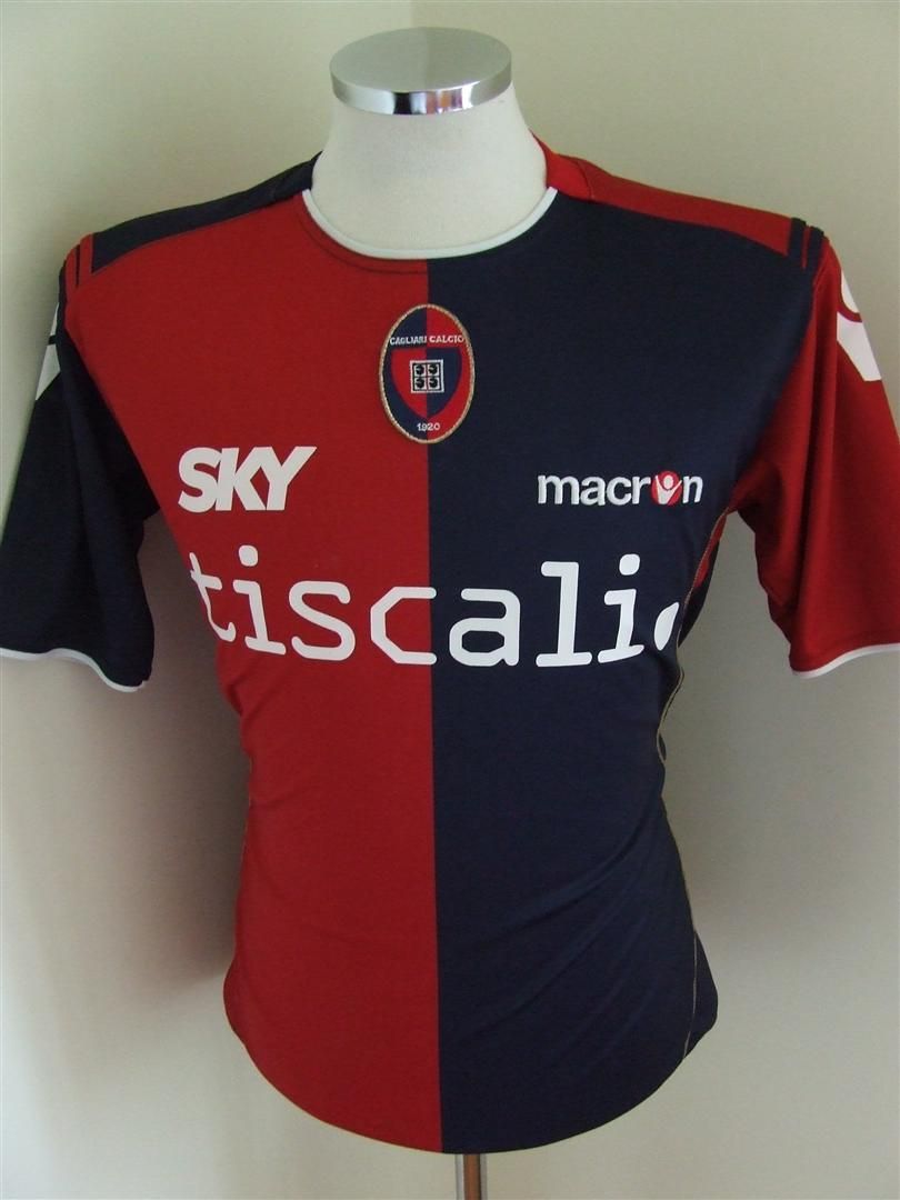 Cagliari Calcio 2008-09 Home Kit