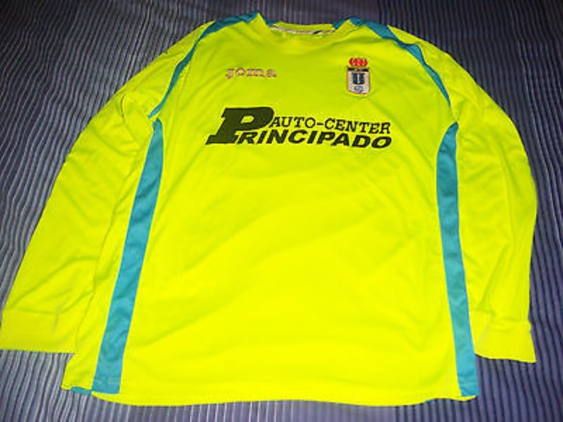 Real Oviedo 2013-14 GK 1 Kit