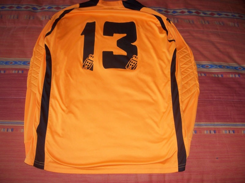 Real Oviedo 2013-14 GK 3 Kit
