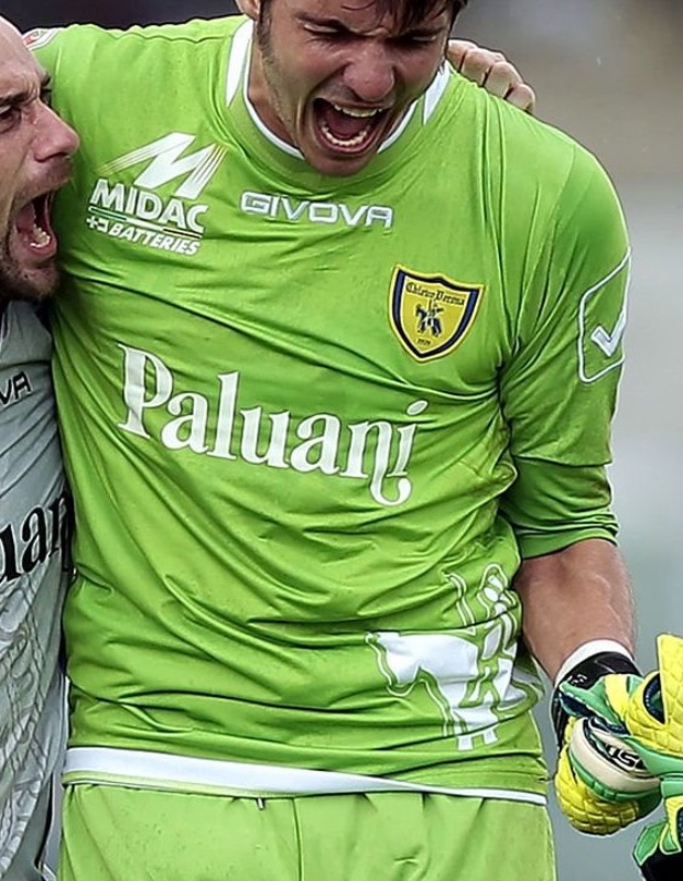 Chievo Verona 2013-14 GK 2 Kit