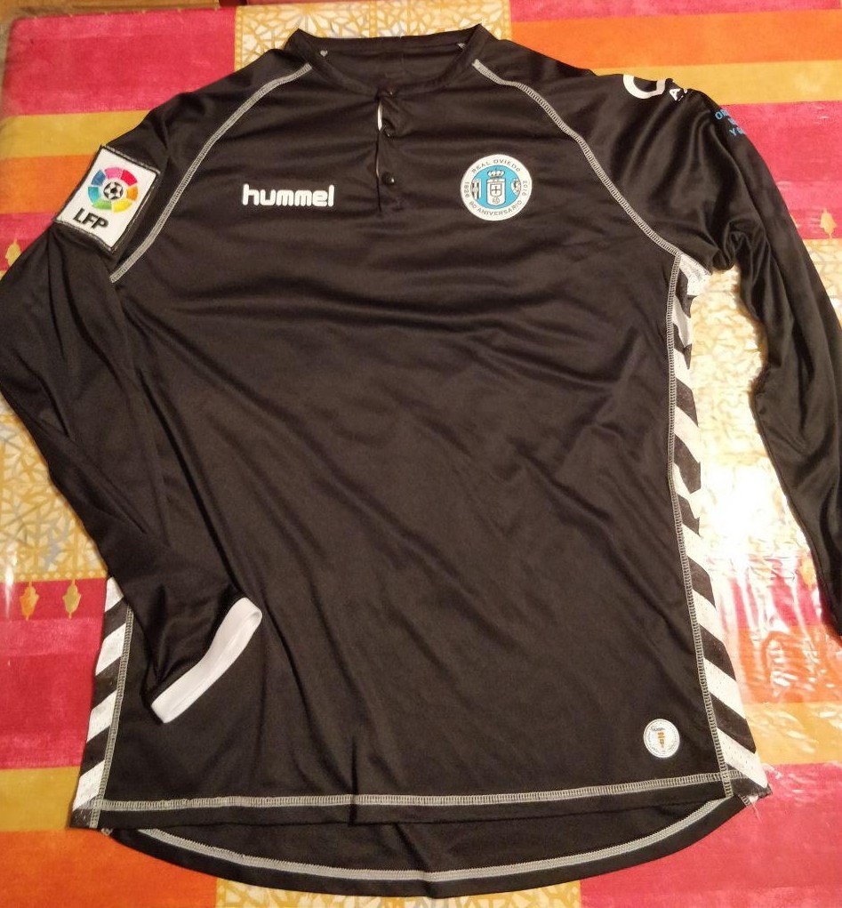 Real Oviedo 2015-16 Anniversary Kit