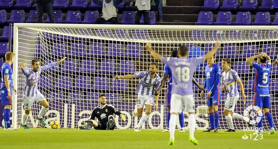 Real Oviedo 2017-18 GK 4 Kit