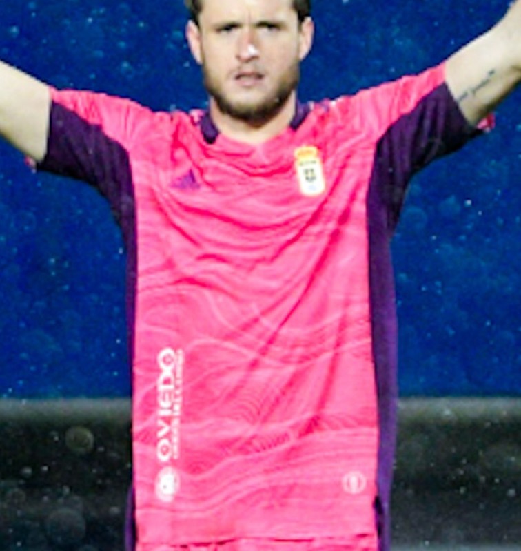 Real Oviedo 2021-22 GK 2 Kit