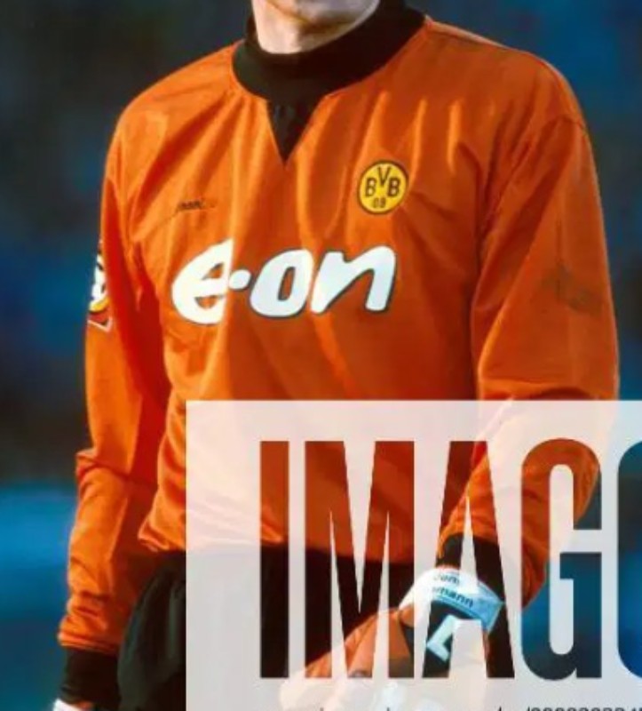 Borussia Dortmund 2000-01 GK Home Kit